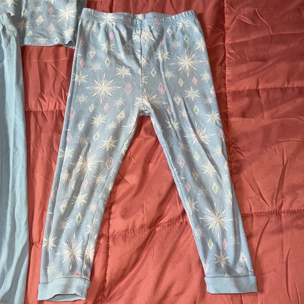 Pajama set - Picture 3 of 8